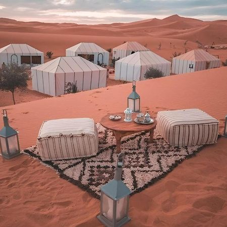Exceptional Luxury Camp 호텔 메르주가 외부 사진