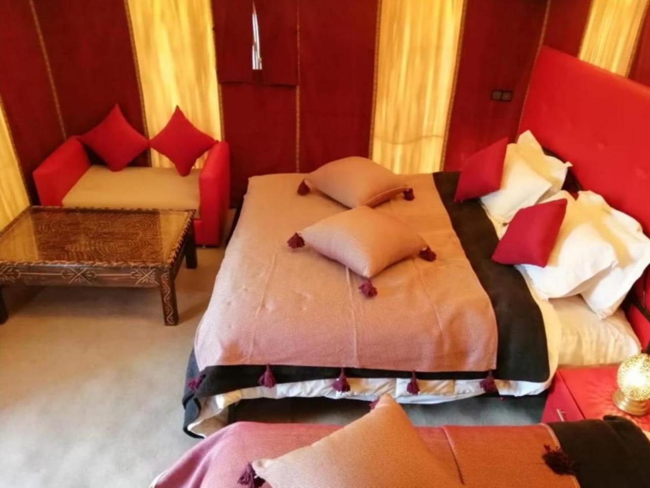 Exceptional Luxury Camp 호텔 메르주가 외부 사진