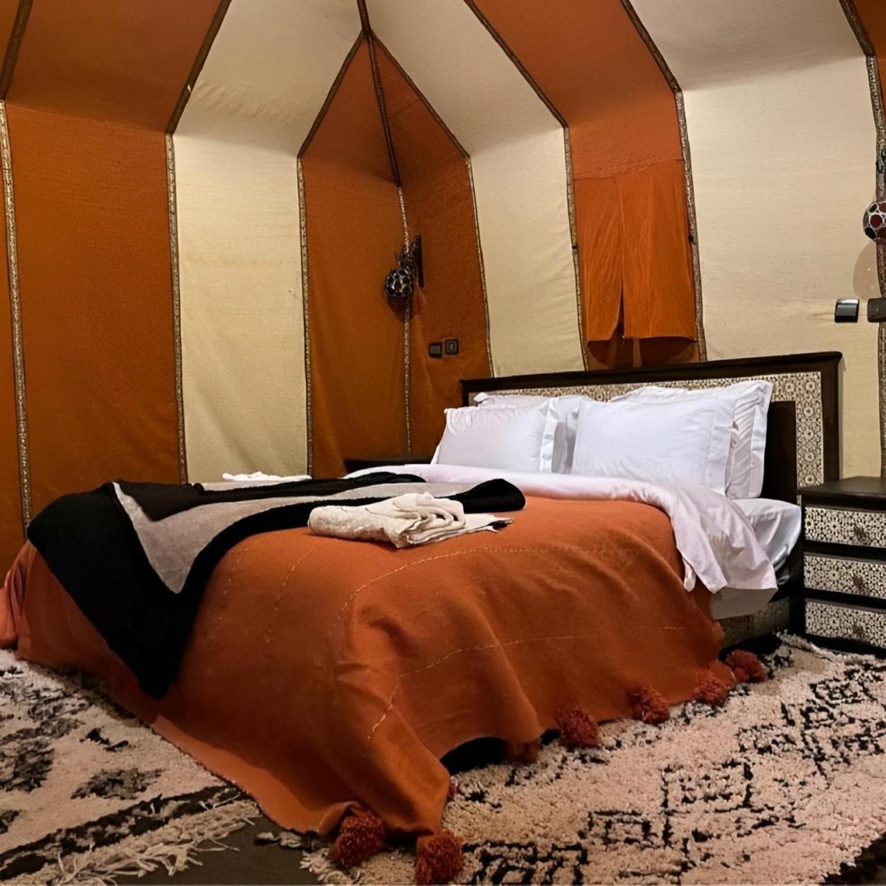 Exceptional Luxury Camp 호텔 메르주가 외부 사진