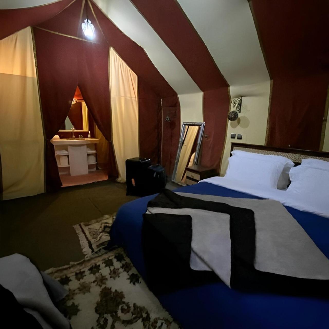 Exceptional Luxury Camp 호텔 메르주가 외부 사진